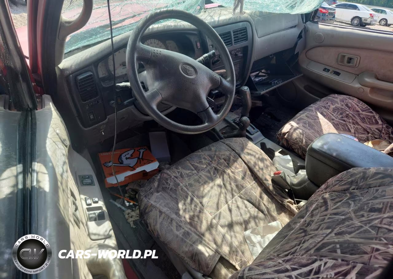 2002 Toyota Tacoma Xtracab VIN:5TEWN72N32Z107270 - 8
