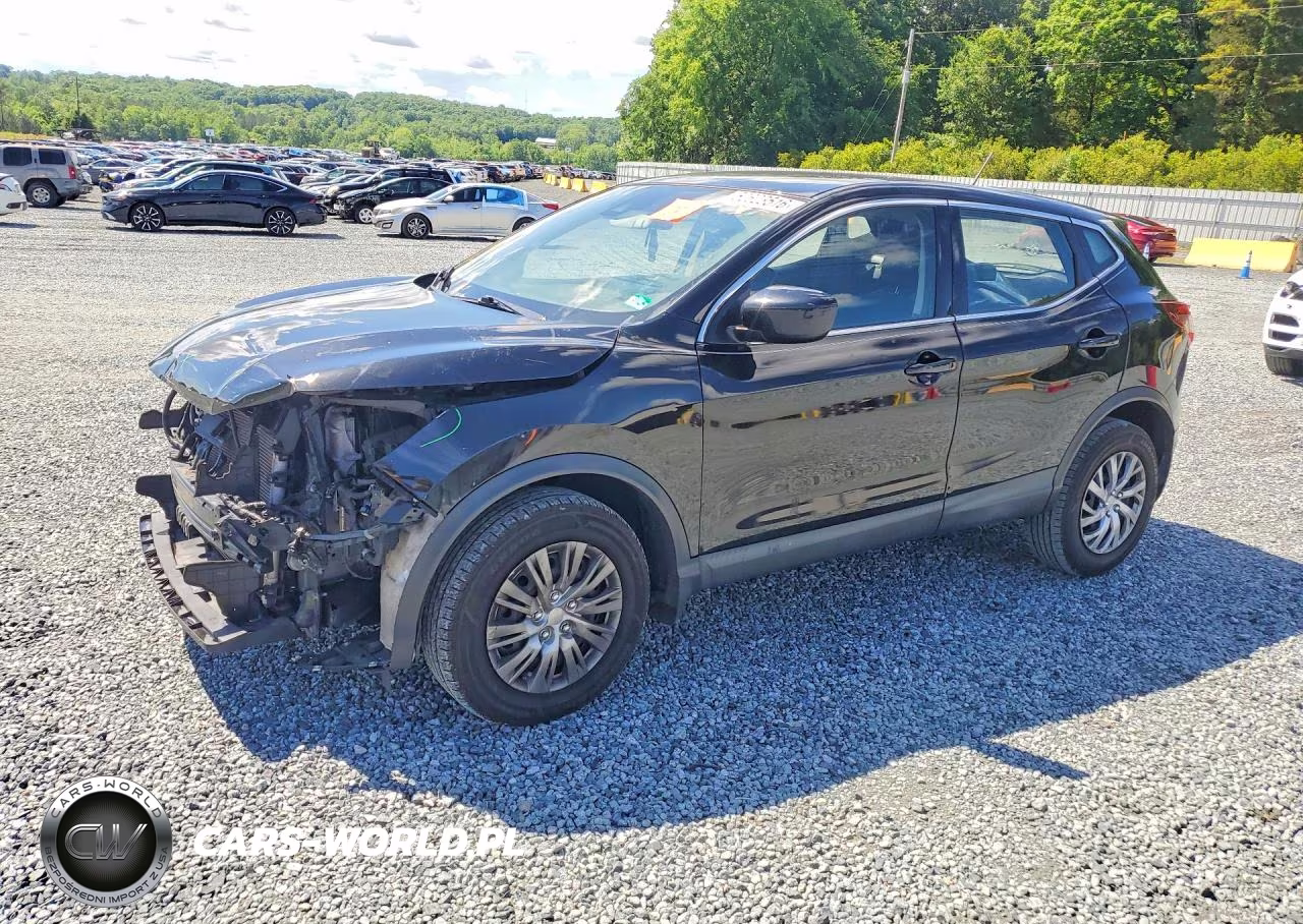 2020 Nissan Rogue Sport S