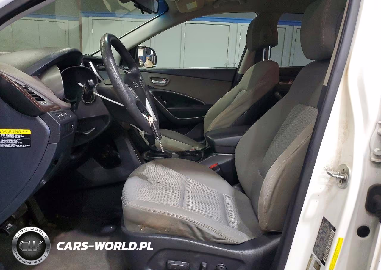2017 Hyundai Santa Fe Se VIN:KM8SMDHF9HU219763 - 7