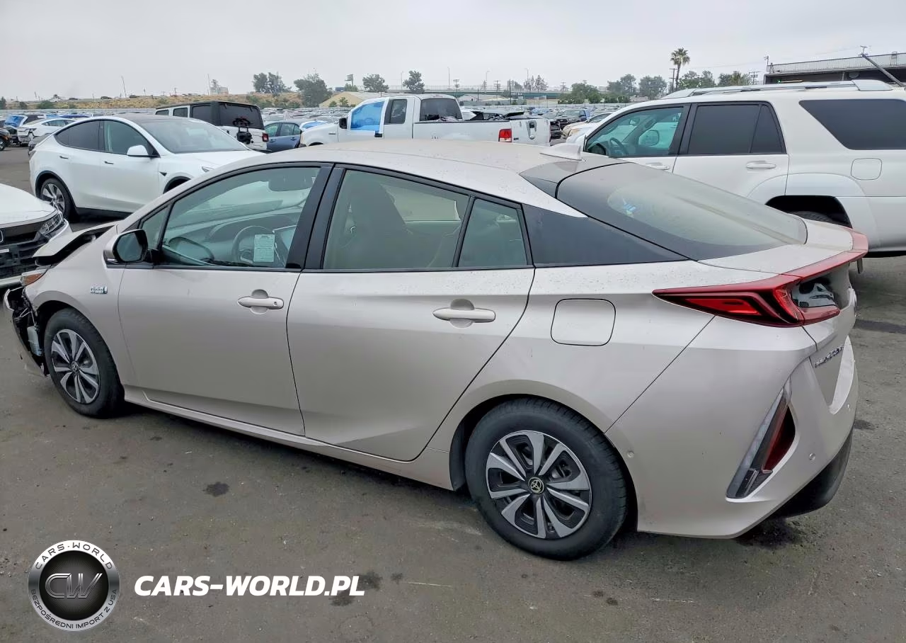 2017 Toyota Prius Prime Advanced VIN:JTDKARFP6H3064567 - 2