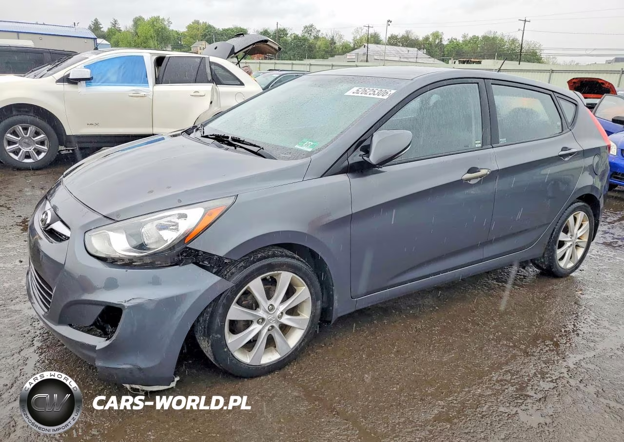 2013 Hyundai Accent Se