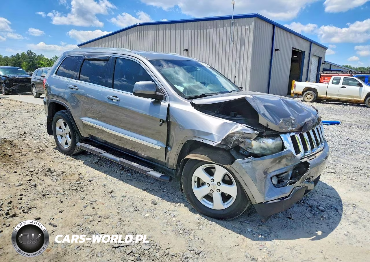 2012 Jeep Grand Cherokee Laredo VIN:1C4RJEAG9CC121576 - 4
