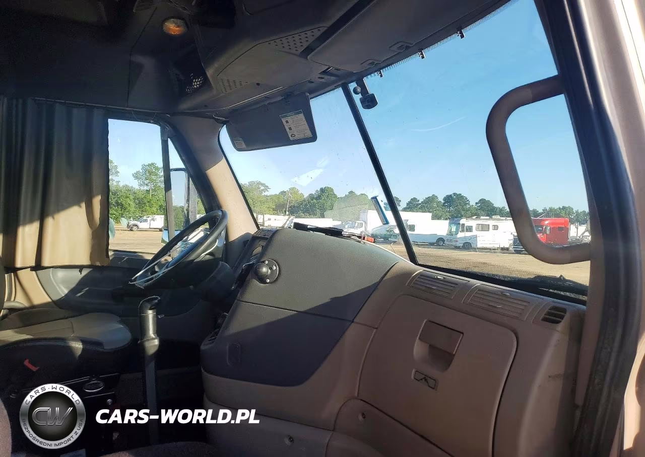 2015 Freightliner Cascadia Semi Truck VIN:1FUJGLDV9FLGP2620 - 5