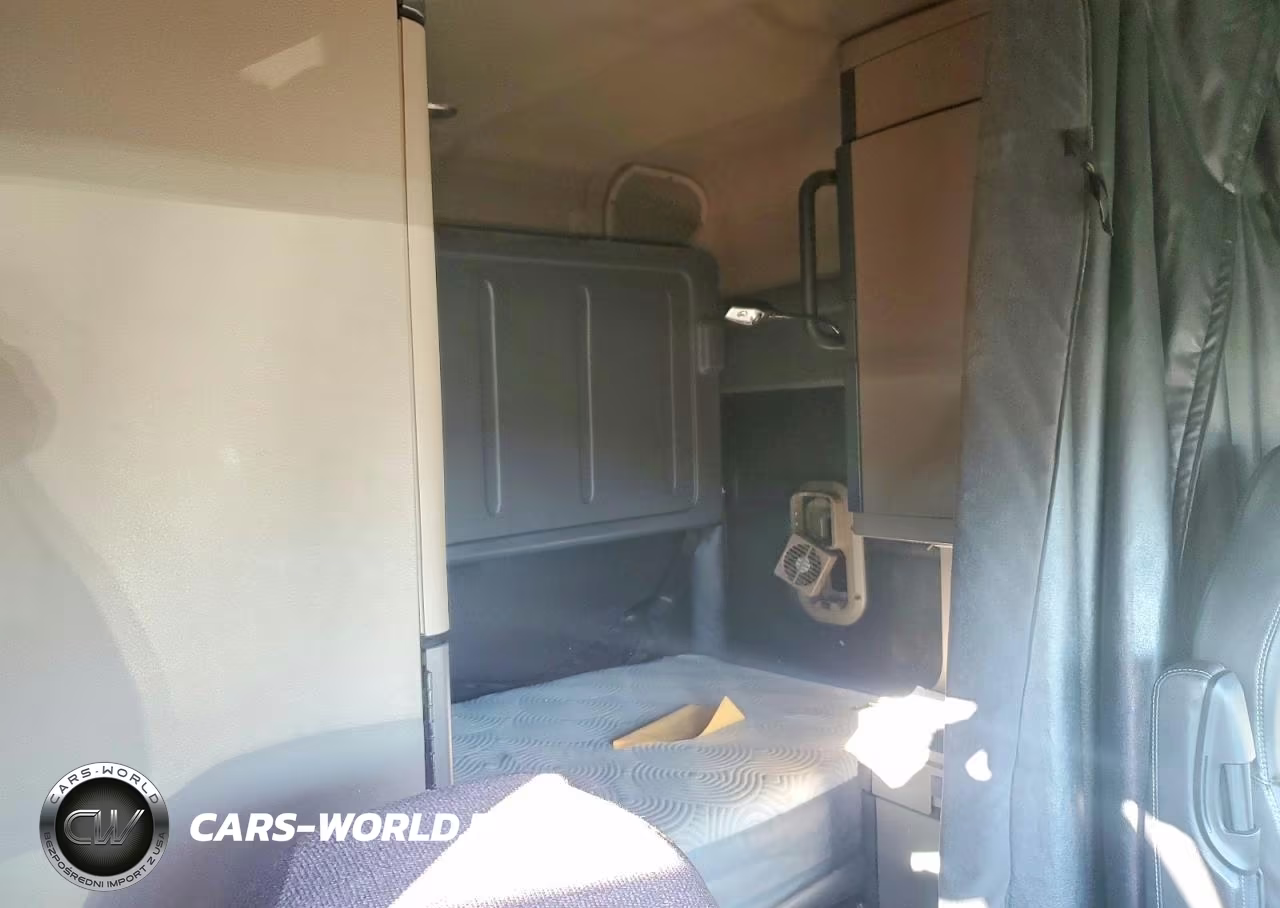 2015 Freightliner Cascadia Semi Truck VIN:1FUJGLDV9FLGP2620 - 6