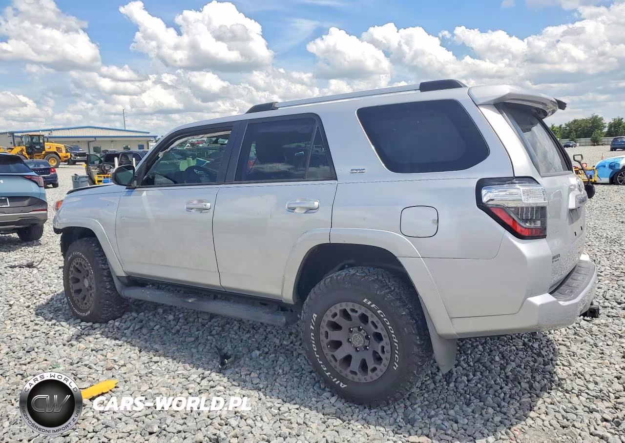 2019 Toyota 4Runner Sr5 VIN:JTEZU5JRXK5196939 - 2
