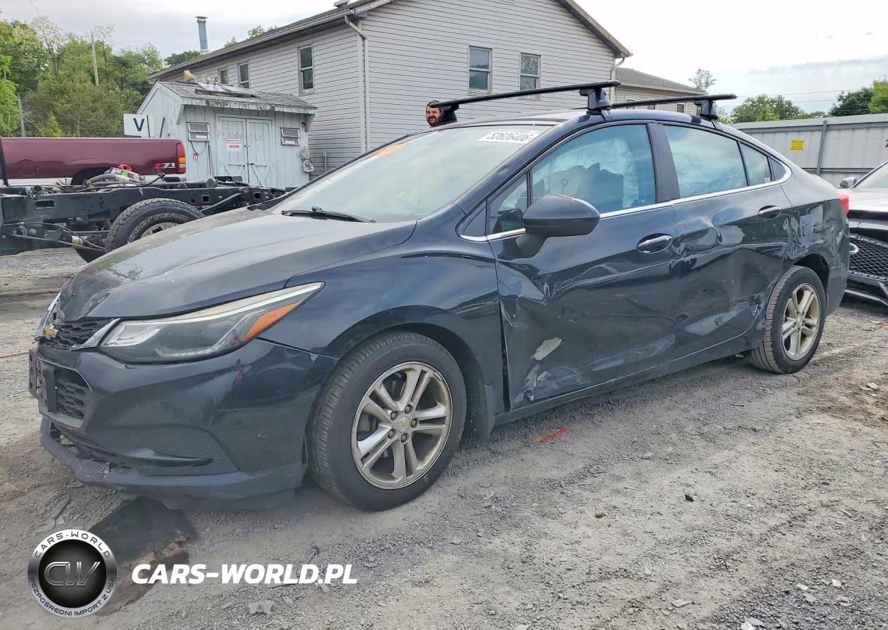 2017 Chevrolet Cruze – zdjęcie 1 z 12