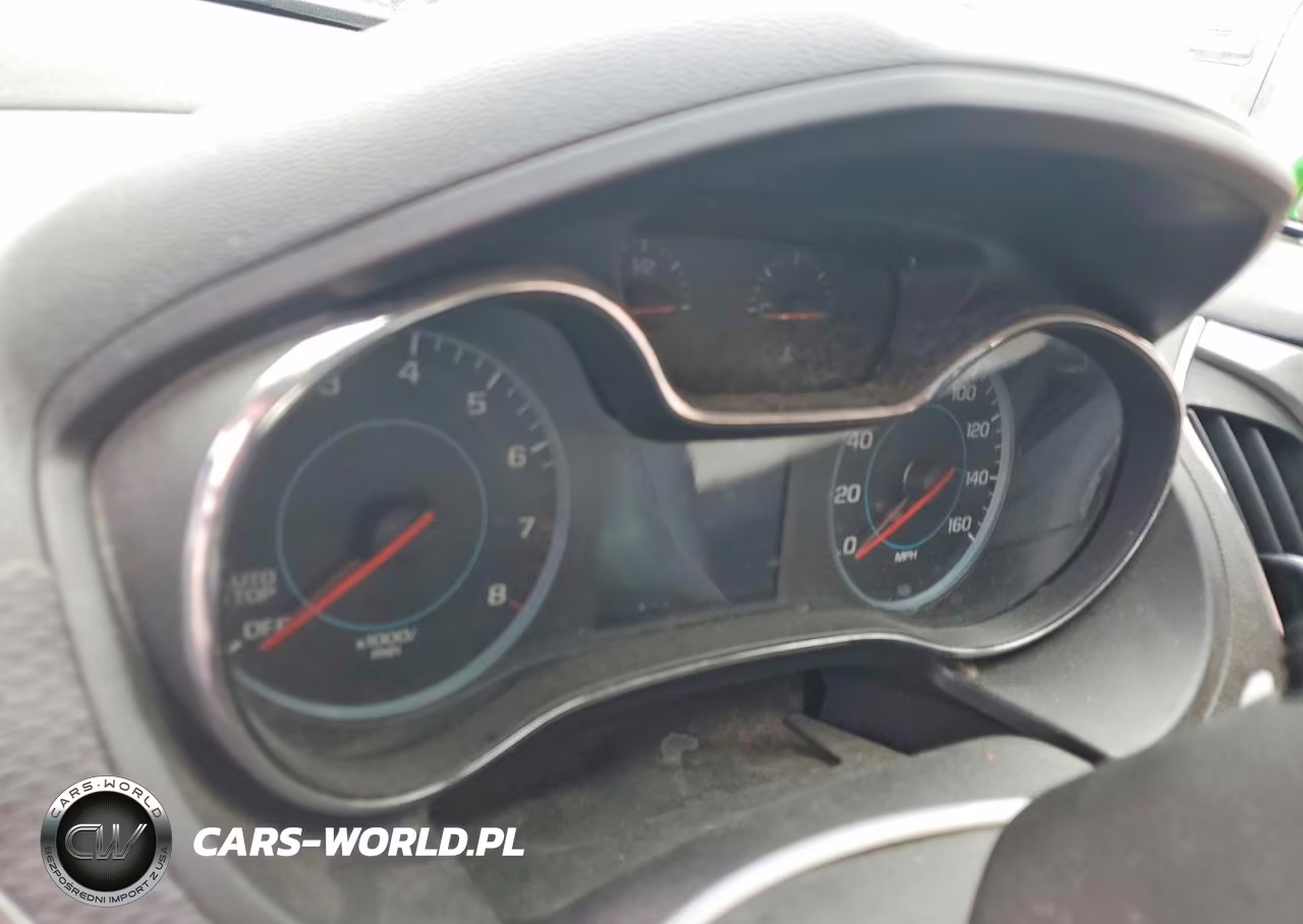 2017 Chevrolet Cruze VIN:1G1BE5SM5H7156411 - 9