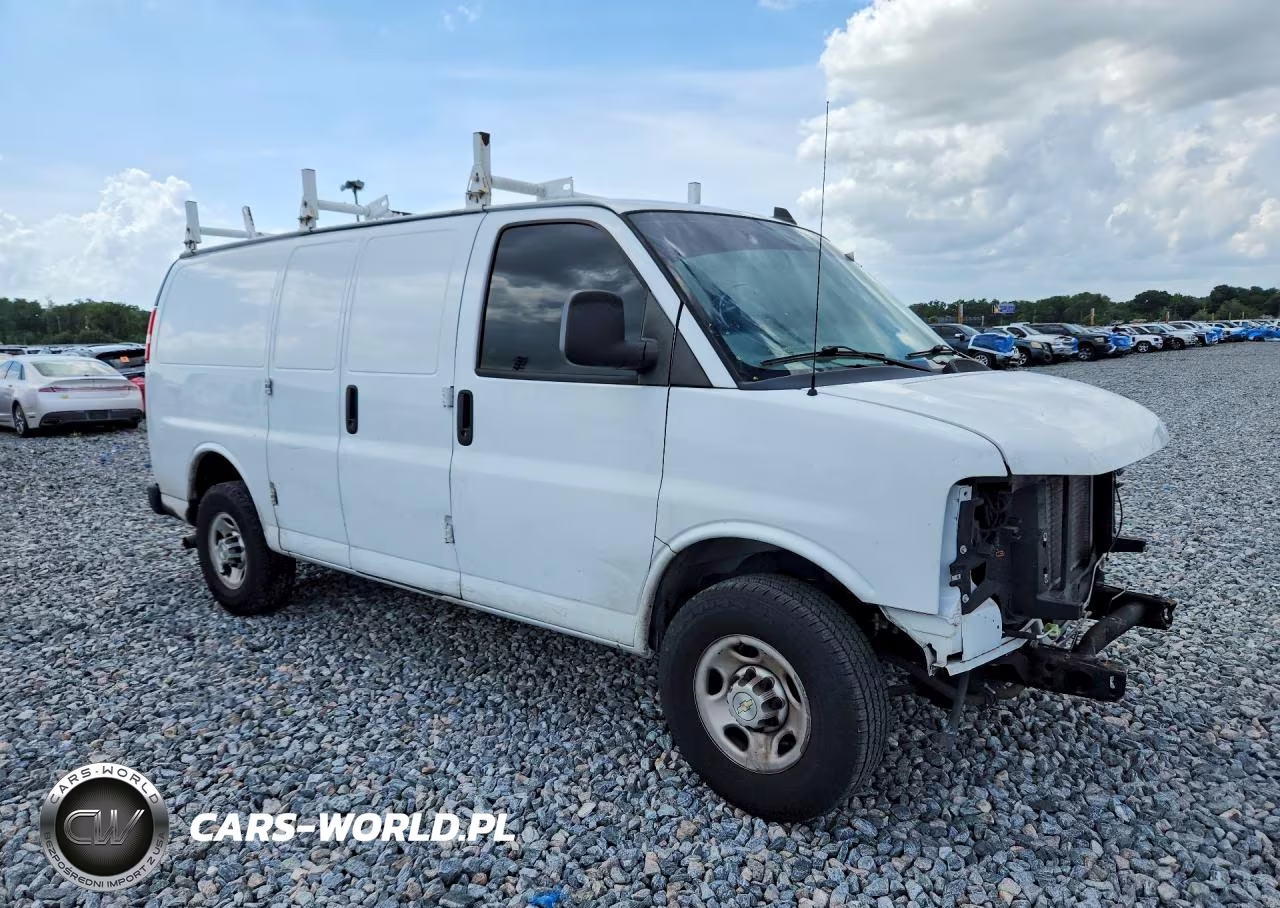 2022 Chevrolet Express G2500 VIN:1GCWGAFPXN1194120 - 4
