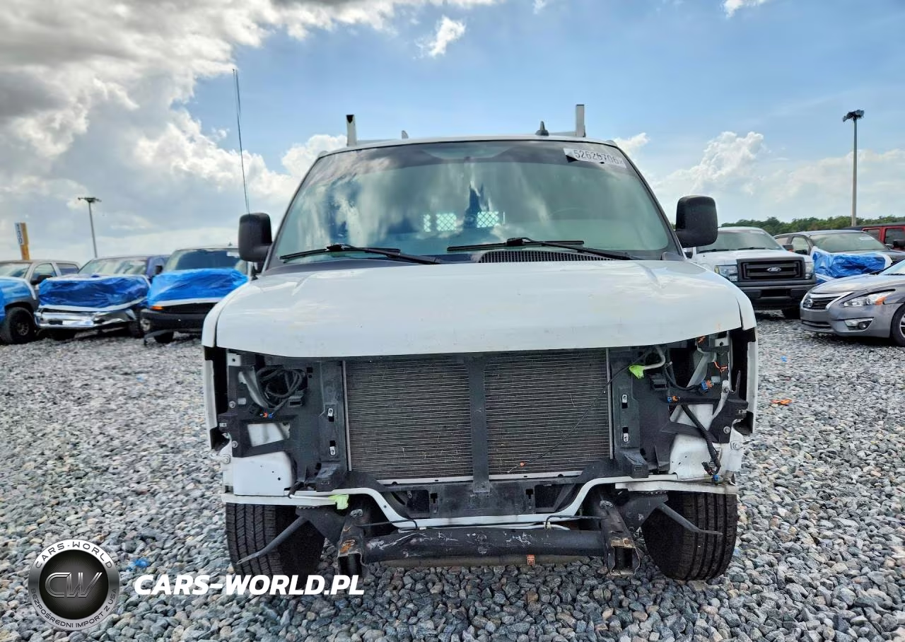 2022 Chevrolet Express G2500 VIN:1GCWGAFPXN1194120 - 5