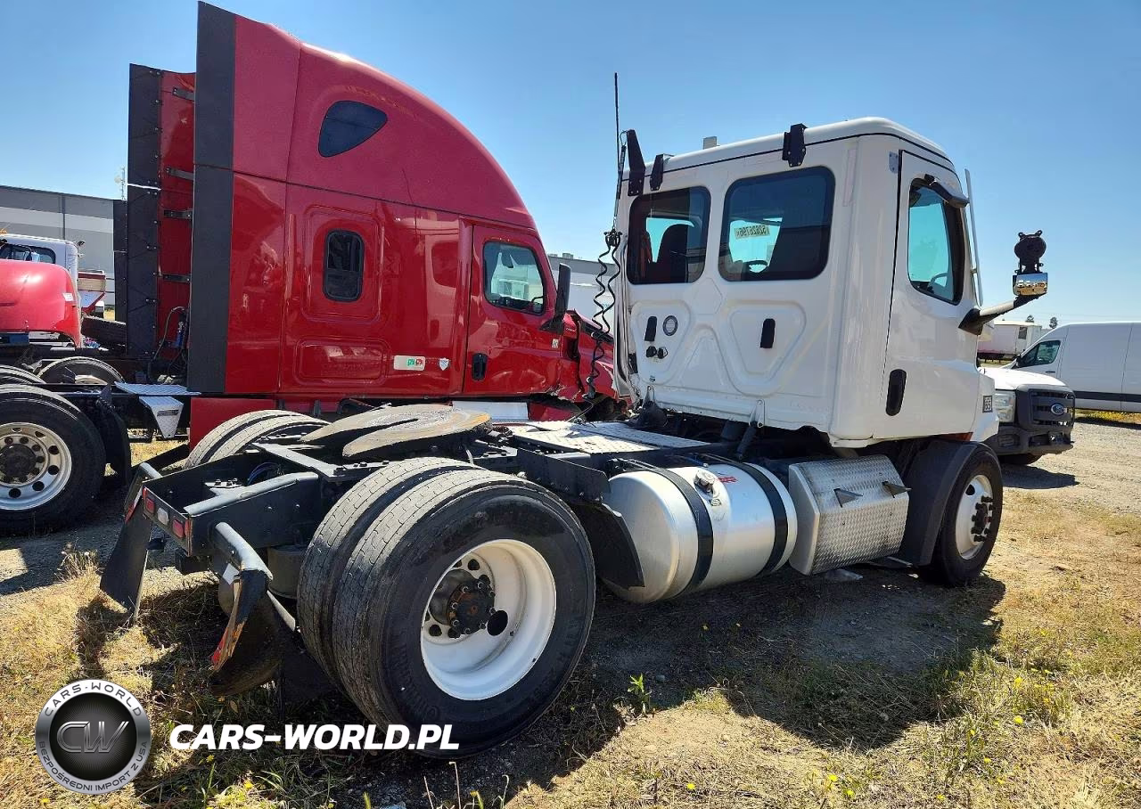 2024 Freightliner Cascadia 116 Semi Truck VIN:3AKBHSDV9RSVJ0293 - 4
