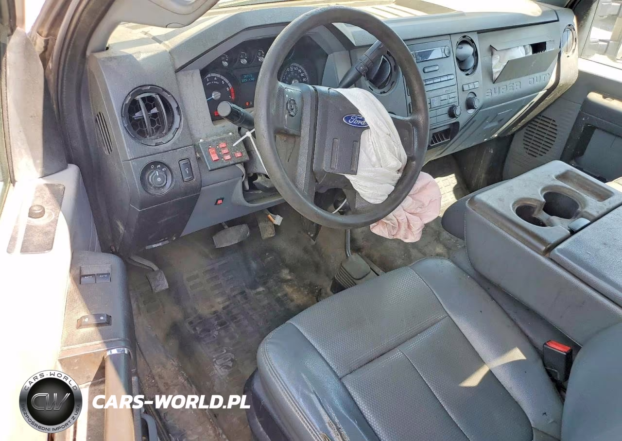 2016 Ford F350 Super Duty VIN:1FTRF3B67GED00334 - 8