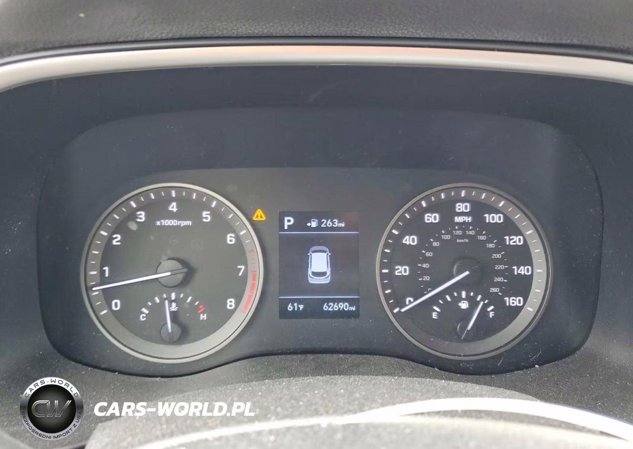 2020 Hyundai Tucson Value VIN:KM8J33A41LU141215 - 9