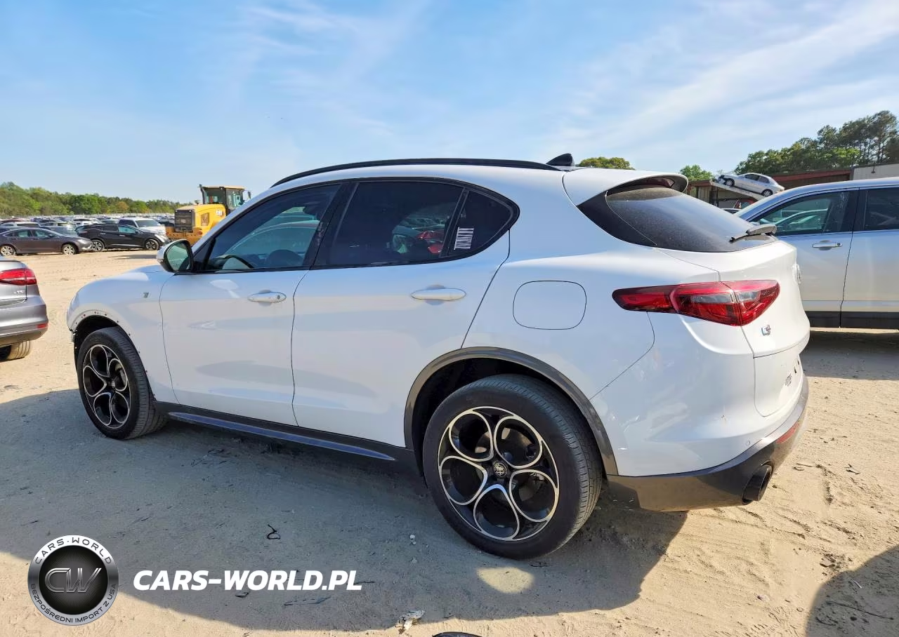 2023 Alfa Romeo Stelvio Ti VIN:ZASPAKBN3P7D58962 - 2