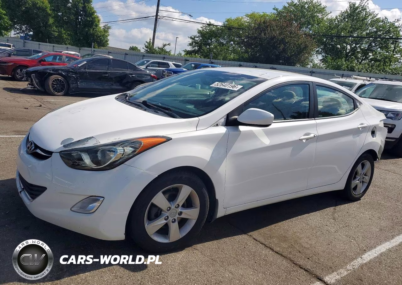 2013 Hyundai Elantra Gls