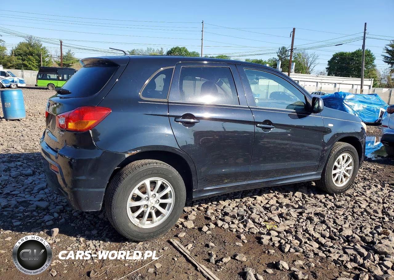 2011 Mitsubishi Outlander Sport Es VIN:JA4AP3AU8BZ007709 - 3