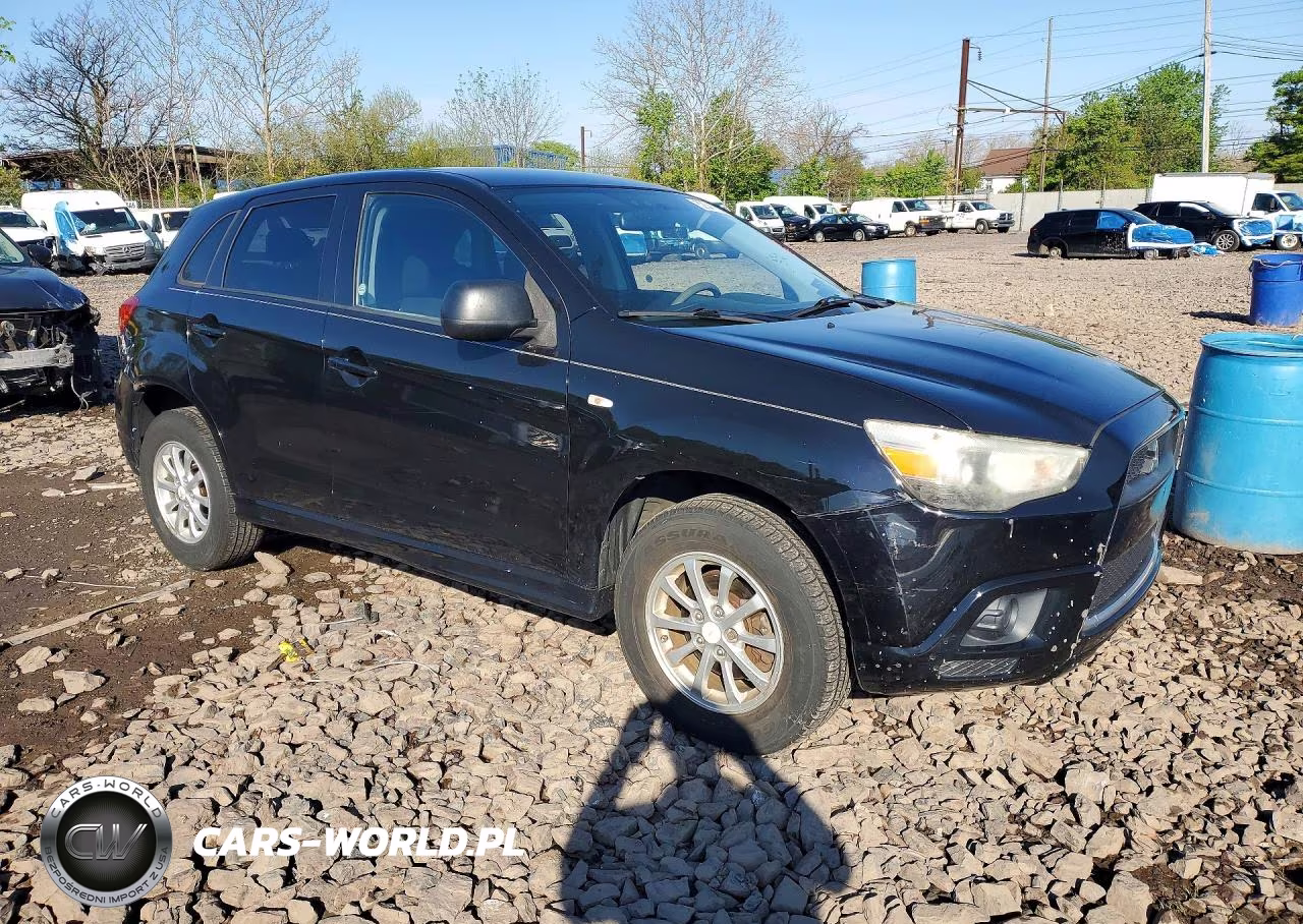 2011 Mitsubishi Outlander Sport Es VIN:JA4AP3AU8BZ007709 - 4