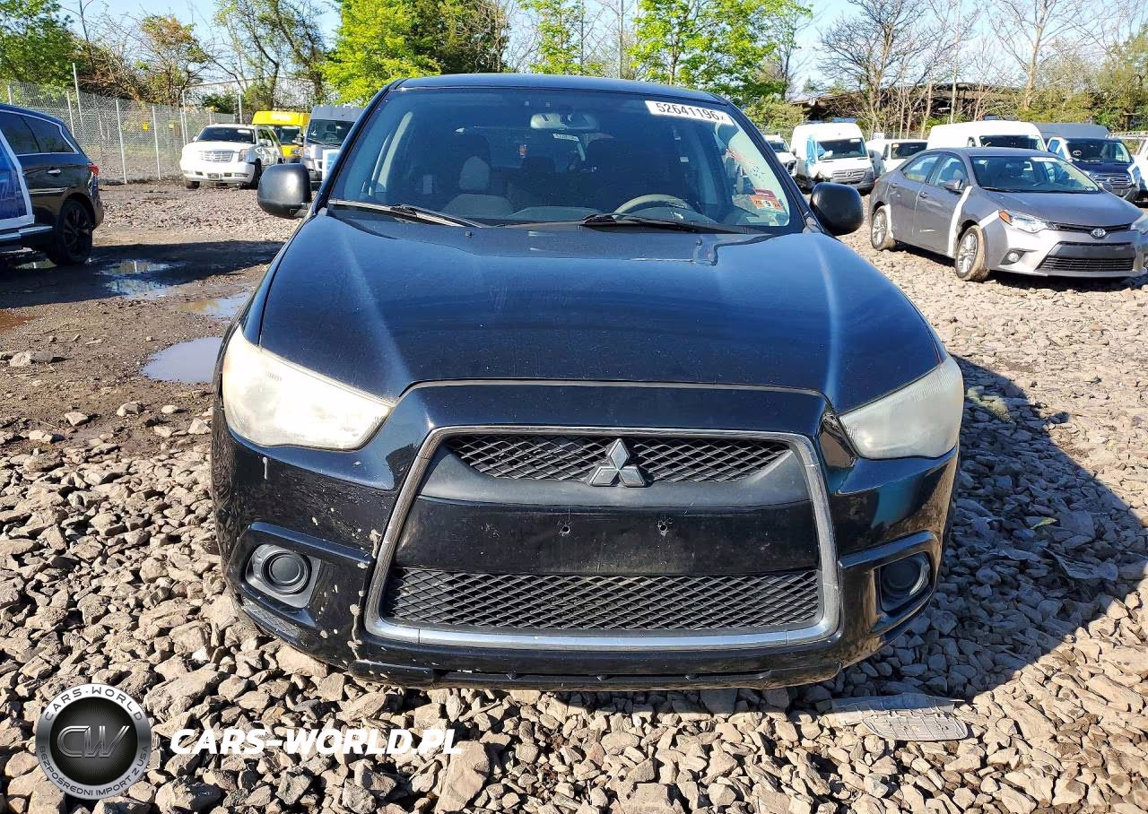 2011 Mitsubishi Outlander Sport Es VIN:JA4AP3AU8BZ007709 - 5