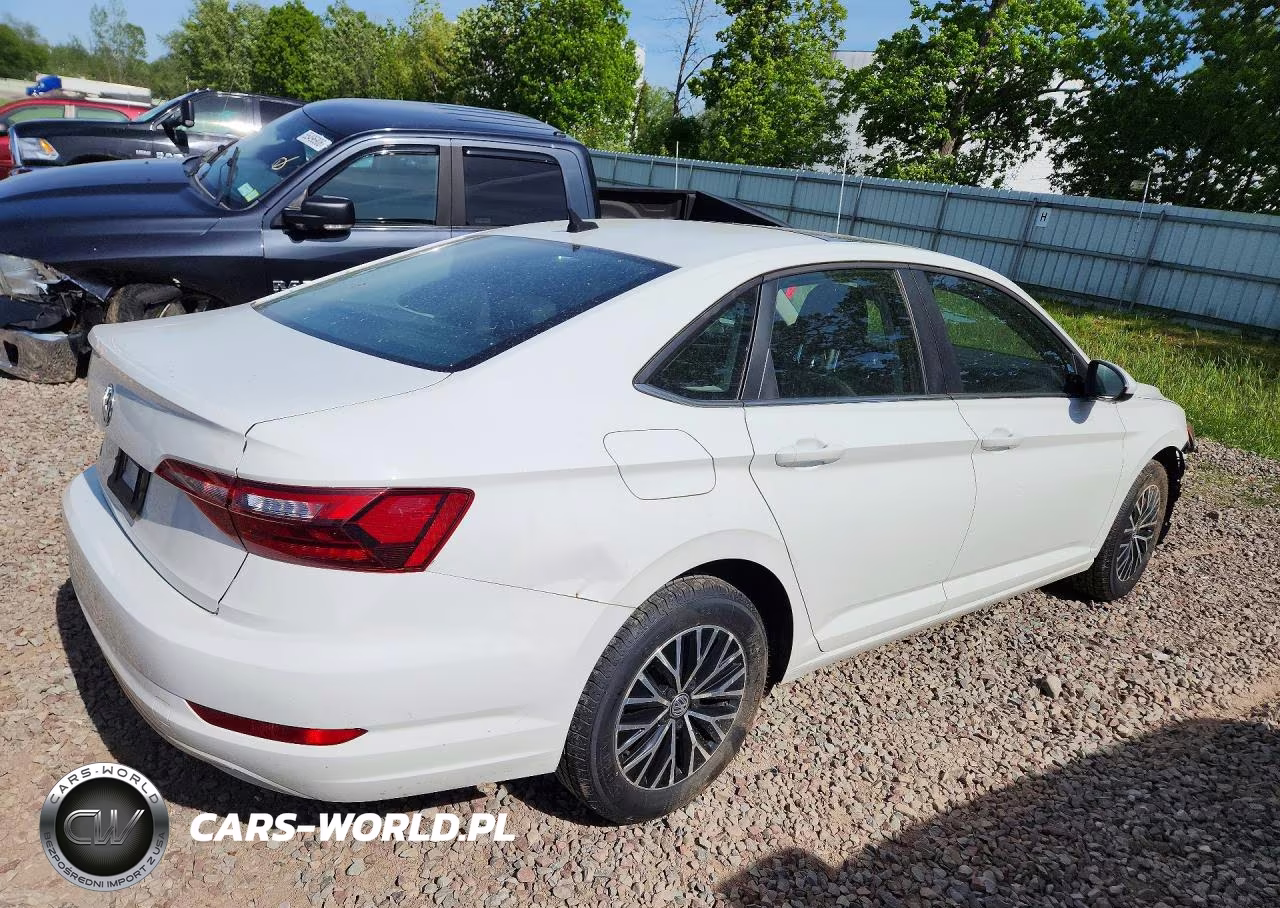 2020 Volkswagen Jetta S VIN:3VWCB7BU8LM068898 - 3