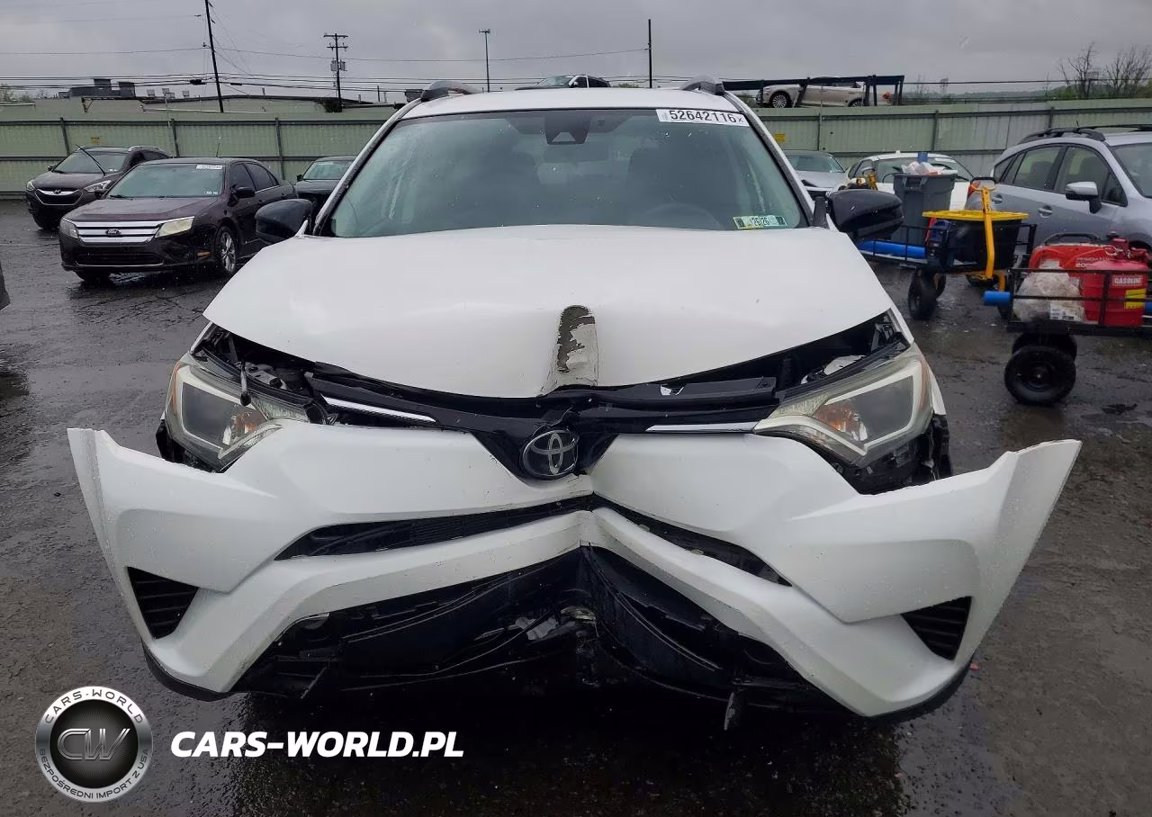 2017 Toyota Rav4 Le VIN:JTMBFREV0HJ124789 - 5