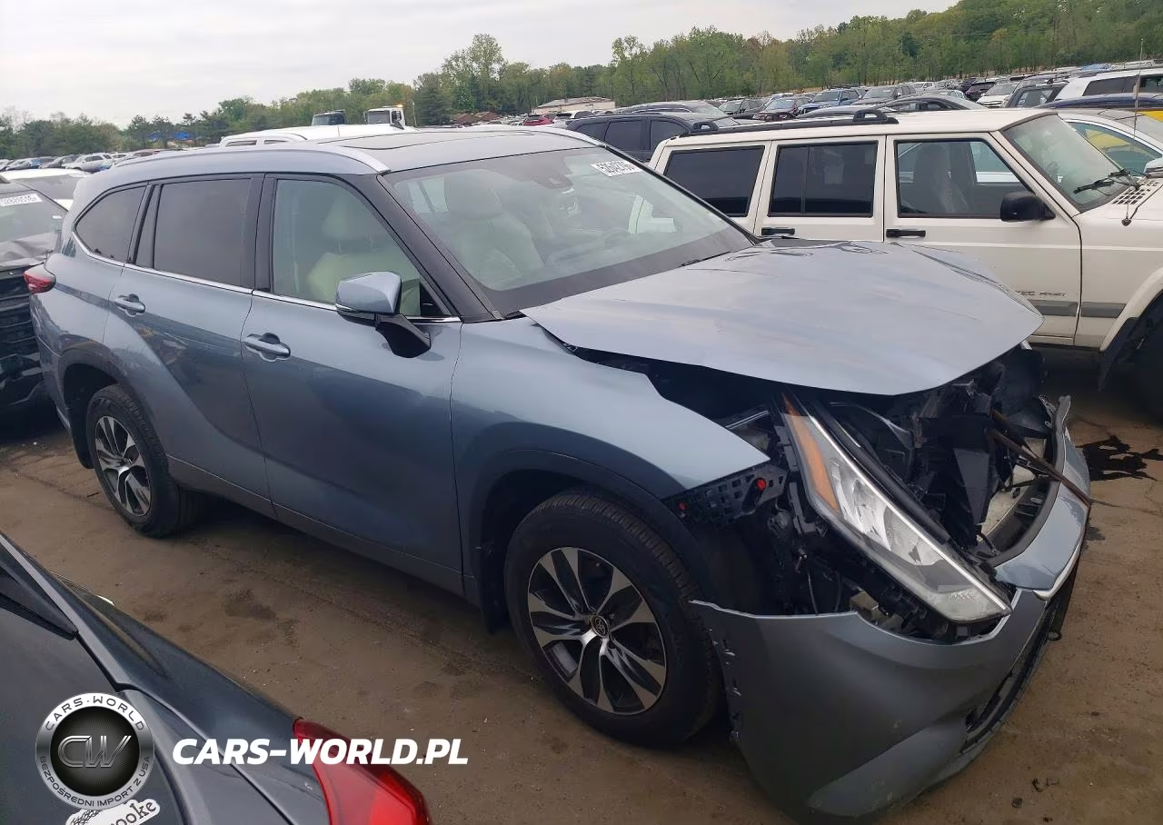 2020 Toyota Highlander Xle VIN:5TDGZRBH0LS029835 - 4