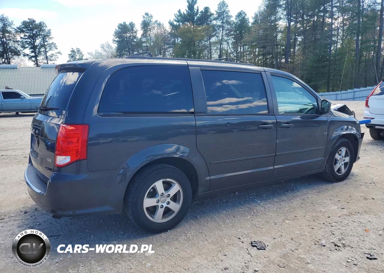 2012 Dodge Grand Caravan Sxt VIN:2C4RDGCG1CR319561 - 3