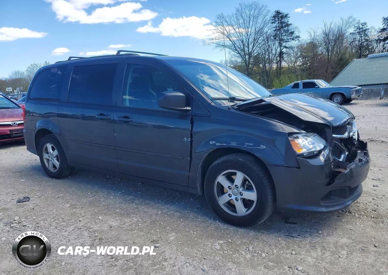 2012 Dodge Grand Caravan Sxt VIN:2C4RDGCG1CR319561 - 4