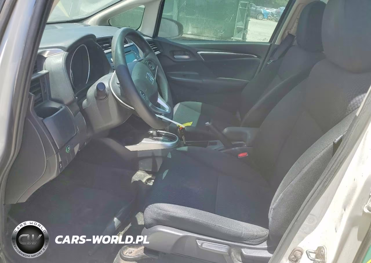 2019 Honda Fit Lx VIN:3HGGK5H49KM702848 - 7