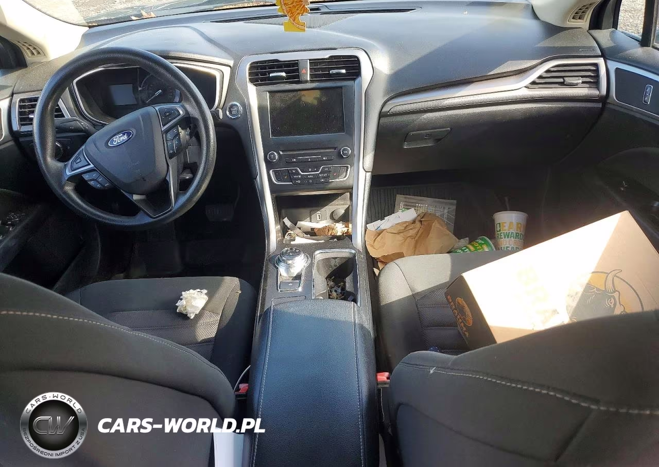 2017 Ford Fusion Se VIN:3FA6P0H71HR107003 - 8