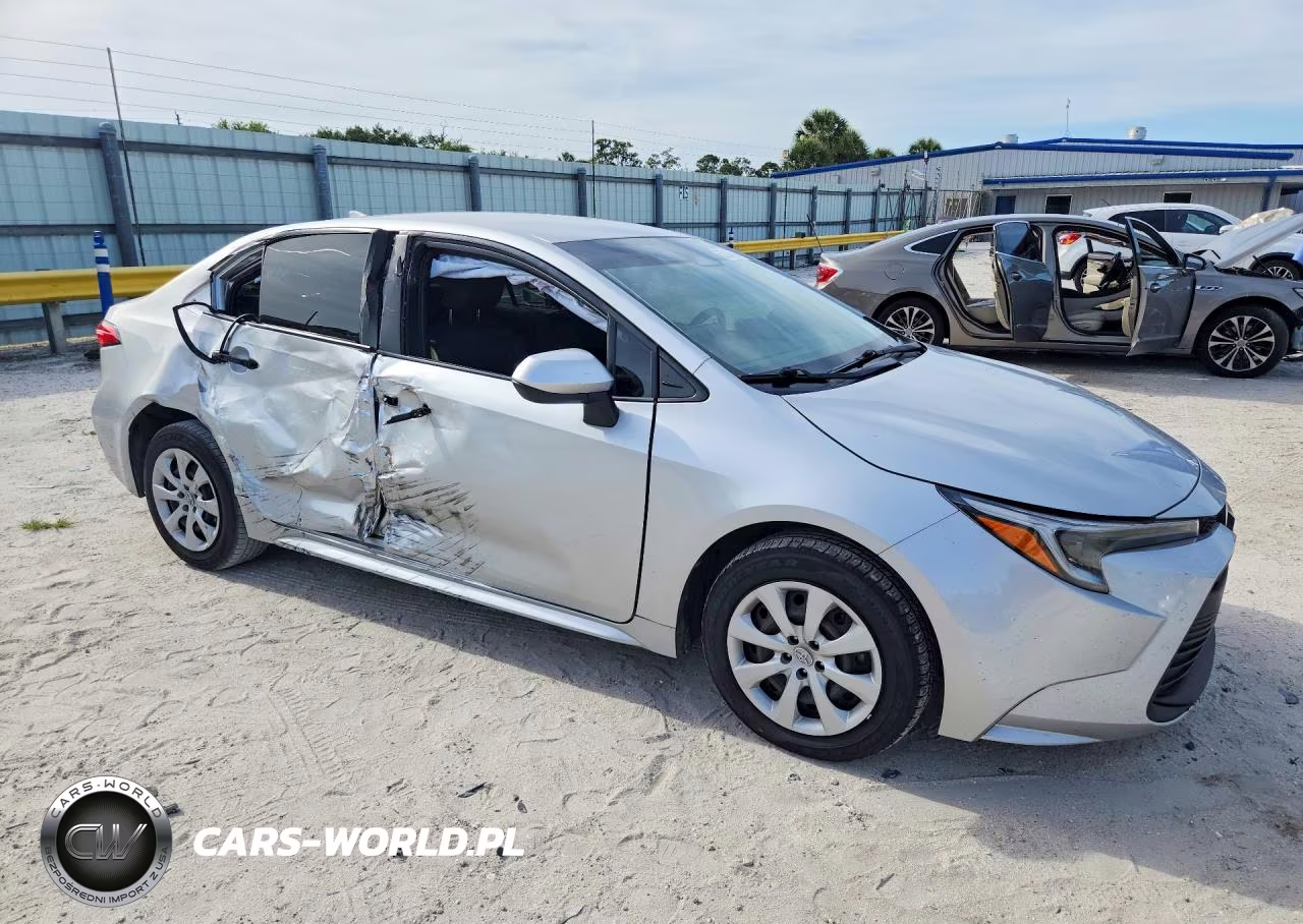 2024 Toyota Corolla Hybrid Le VIN:JTDBCMFE8RJ017369 - 4