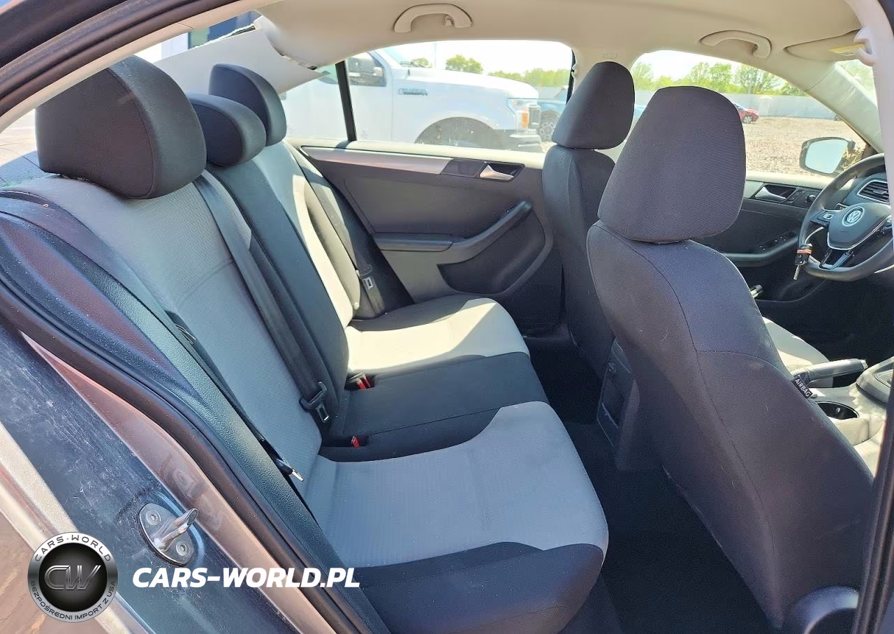 2017 Volkswagen Jetta S VIN:3VW2B7AJ5HM399416 - 10