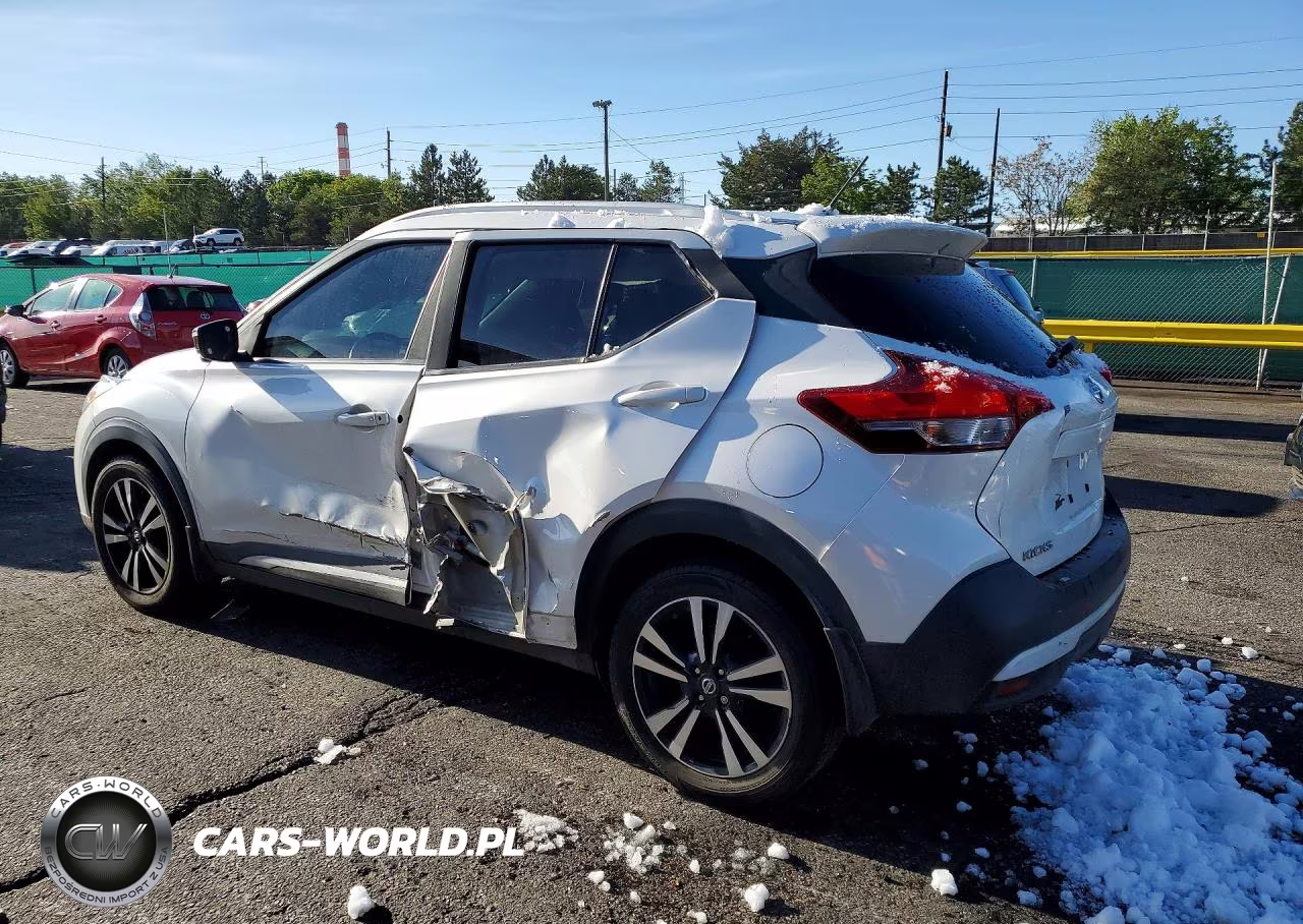 2019 Nissan Kicks Sr VIN:3N1CP5CU2KL520195 - 2