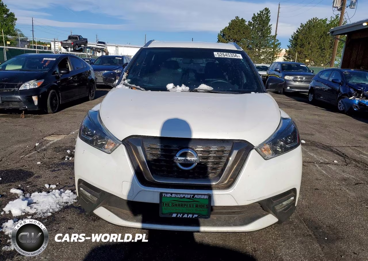 2019 Nissan Kicks Sr VIN:3N1CP5CU2KL520195 - 5