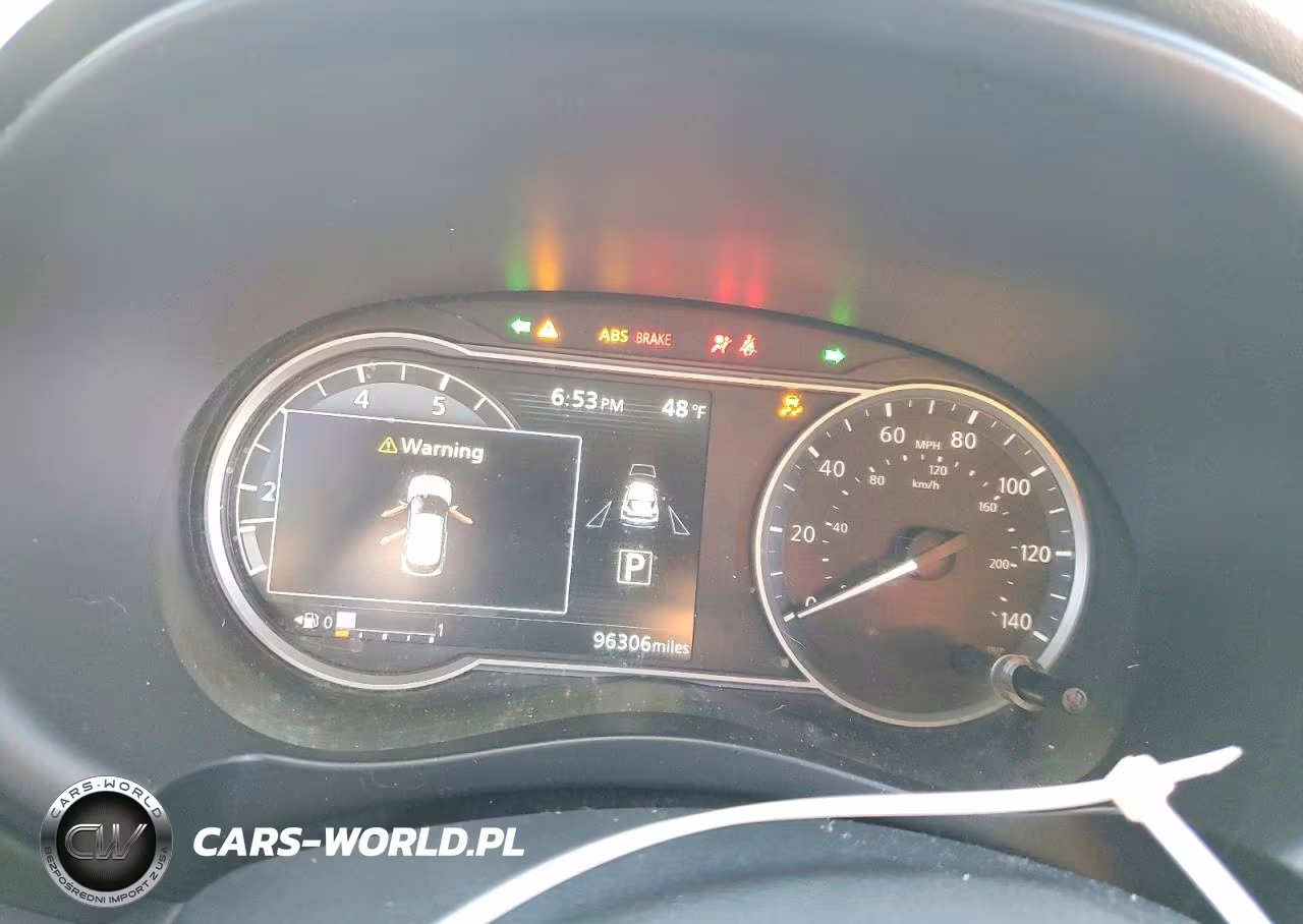 2019 Nissan Kicks Sr VIN:3N1CP5CU2KL520195 - 9
