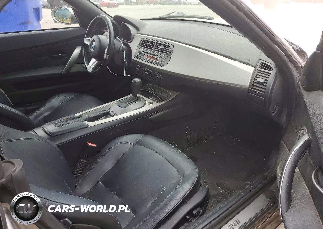 2003 BMW Z4 2.5 VIN:4USBT33463LS46242 - 8