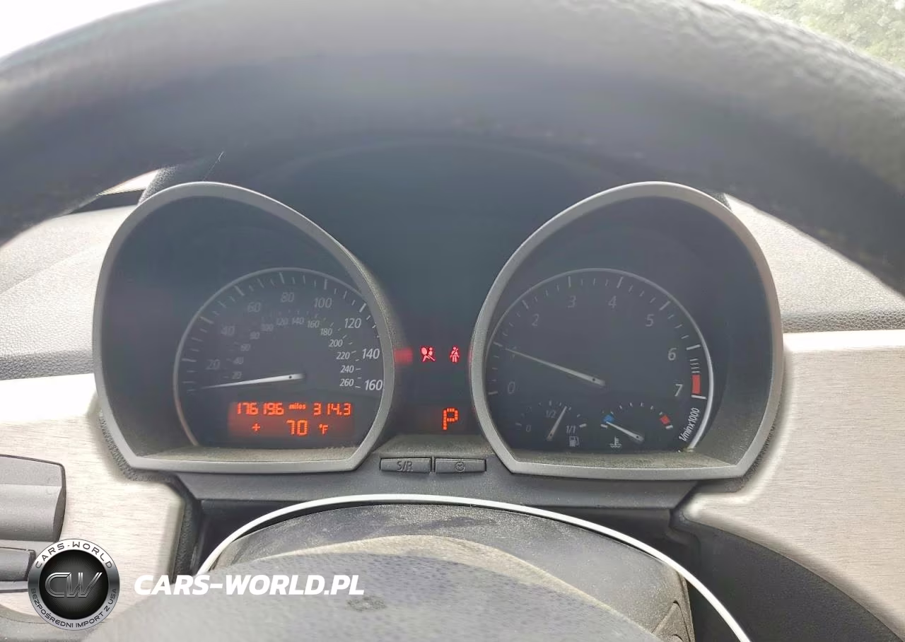 2003 BMW Z4 2.5 VIN:4USBT33463LS46242 - 9