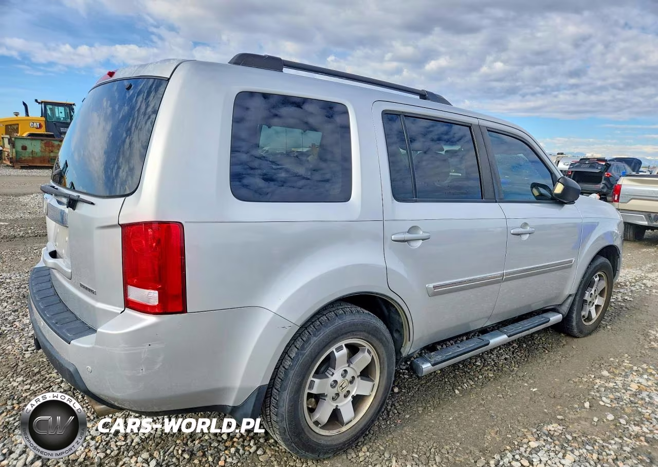 2009 Honda Pilot Touring VIN:5FNYF38959B004341 - 3