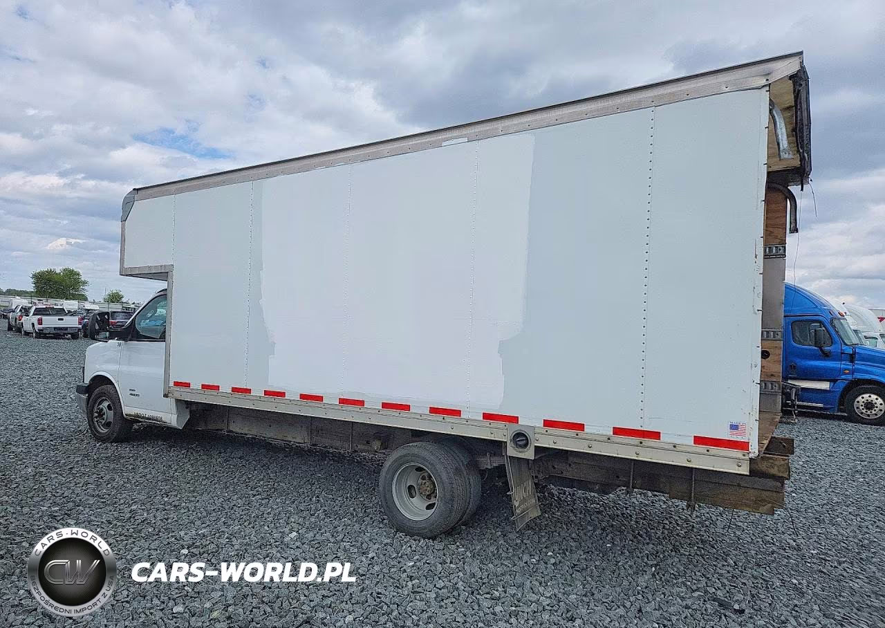 2022 GMC Savana Cutaway G4500 VIN:7GZ67UC73NN001159 - 2