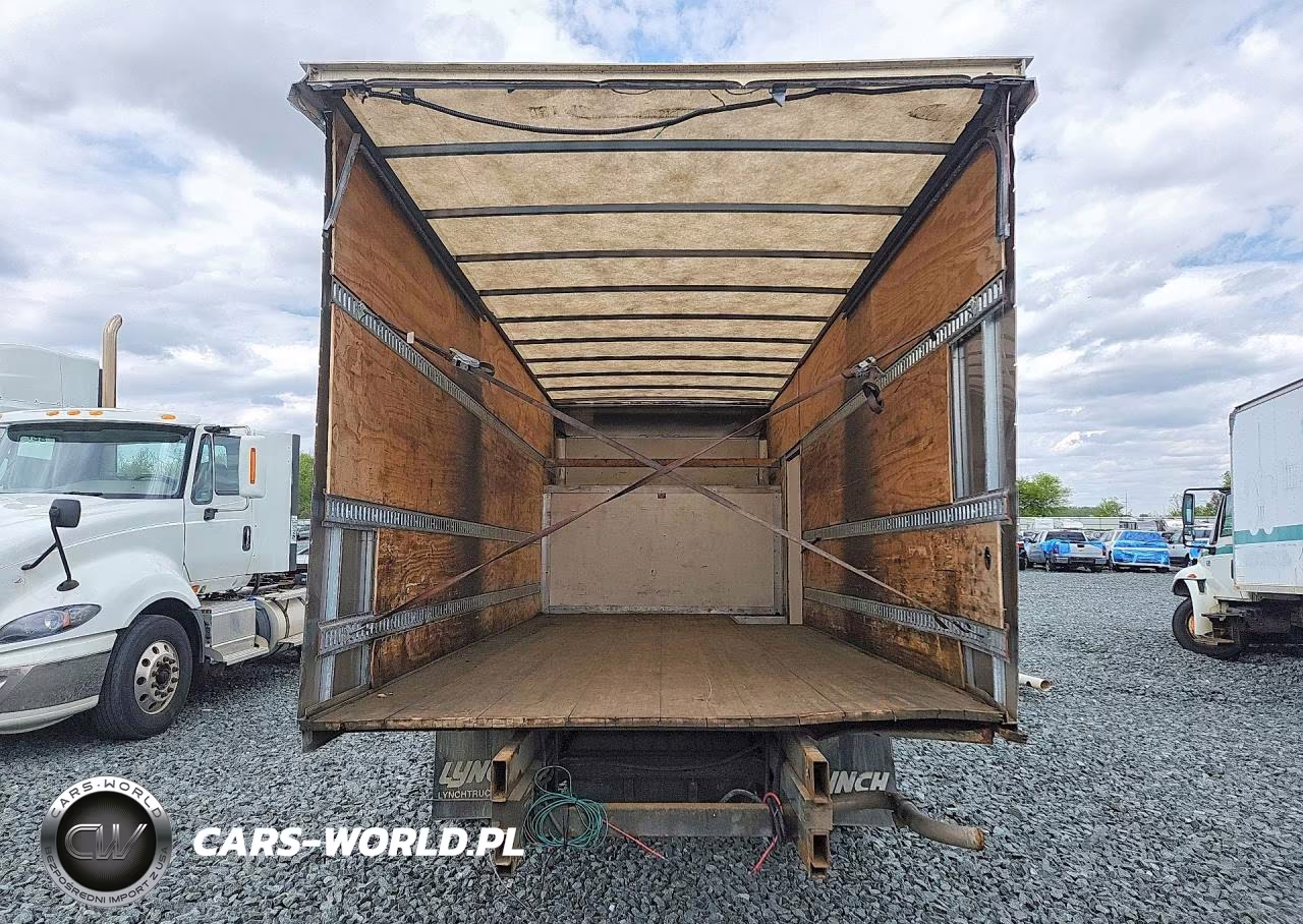 2022 GMC Savana Cutaway G4500 VIN:7GZ67UC73NN001159 - 6