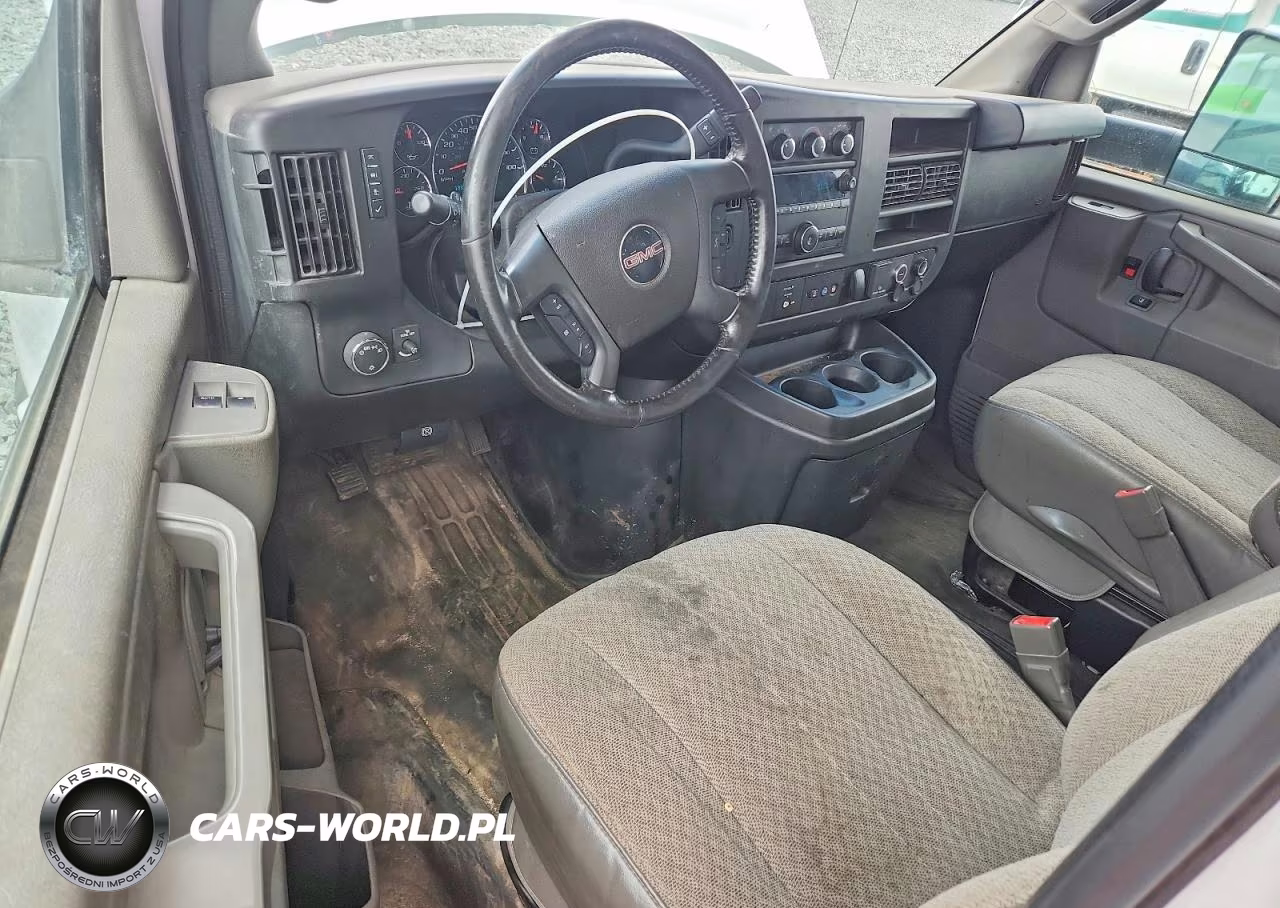 2022 GMC Savana Cutaway G4500 VIN:7GZ67UC73NN001159 - 8