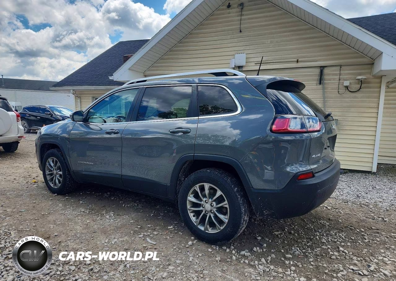 2019 Jeep Cherokee Latitude Plus VIN:1C4PJMLB6KD390341 - 2