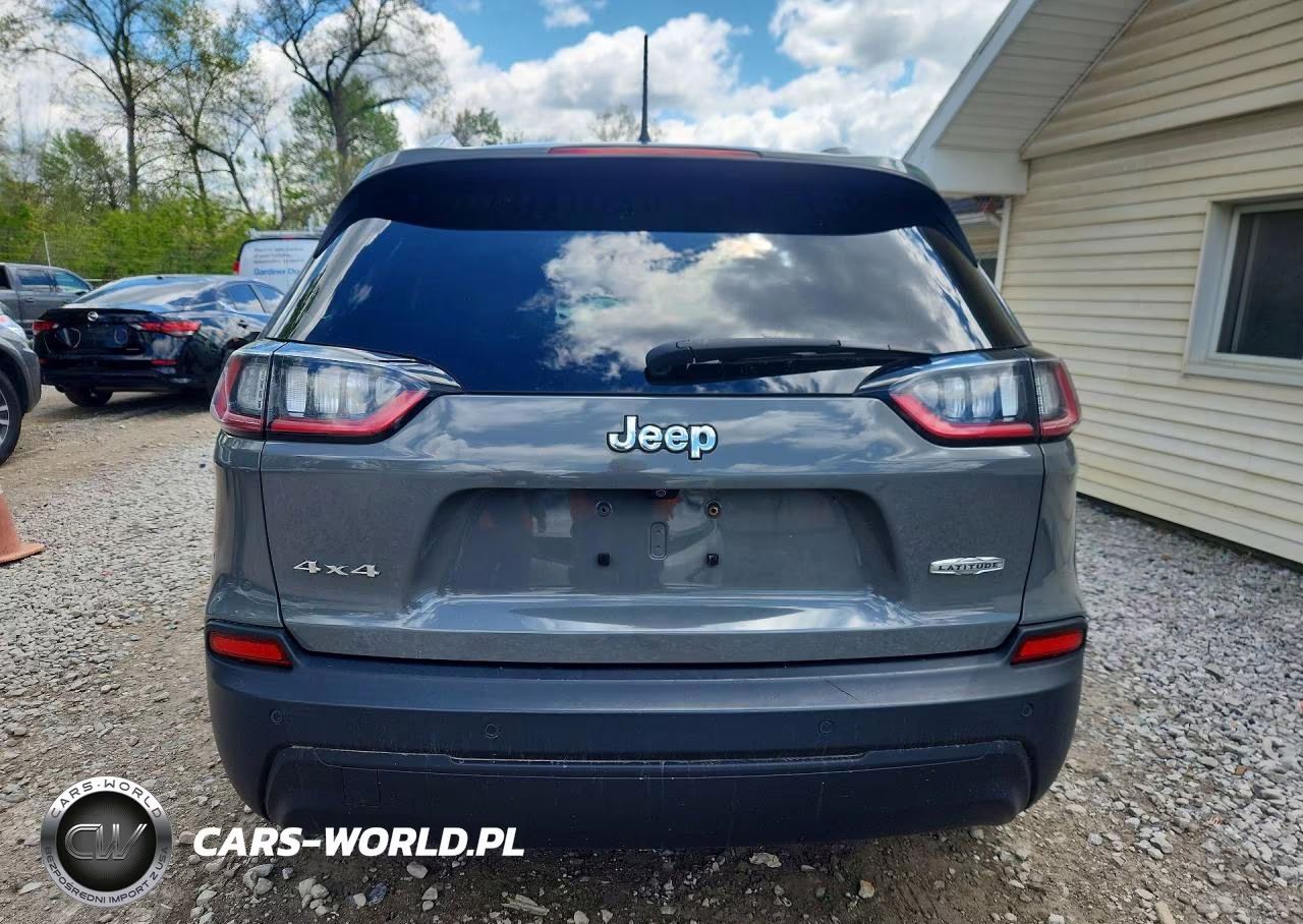 2019 Jeep Cherokee Latitude Plus VIN:1C4PJMLB6KD390341 - 6