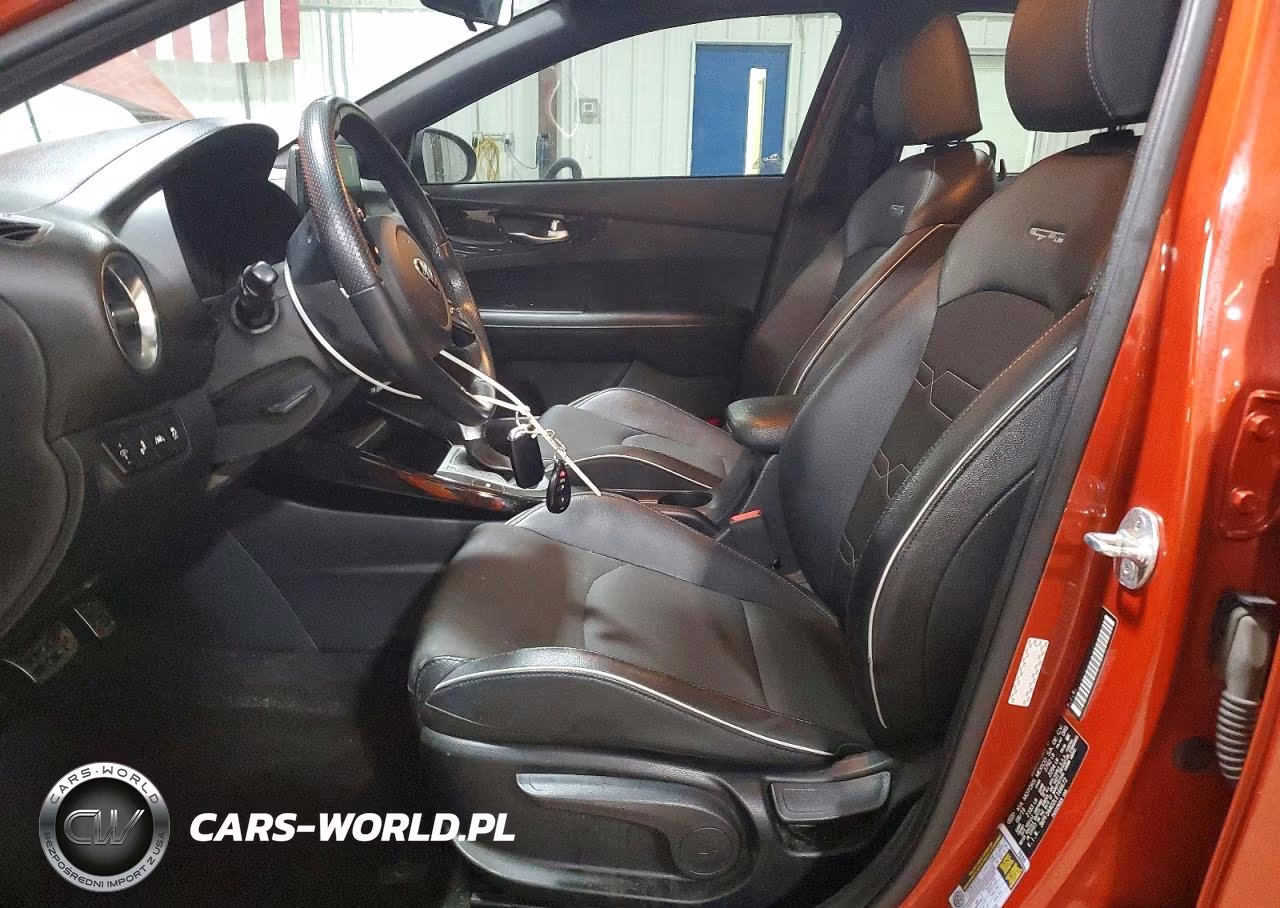 2020 Kia Forte Gt Line VIN:3KPF34AD2LE166672 - 7