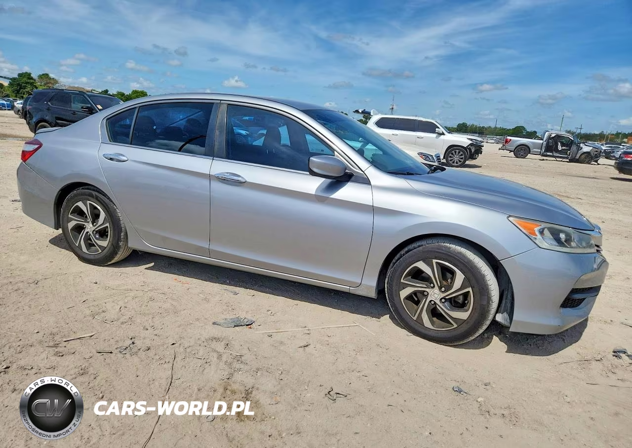 2017 Honda Accord Lx VIN:1HGCR2F34HA252275 - 4
