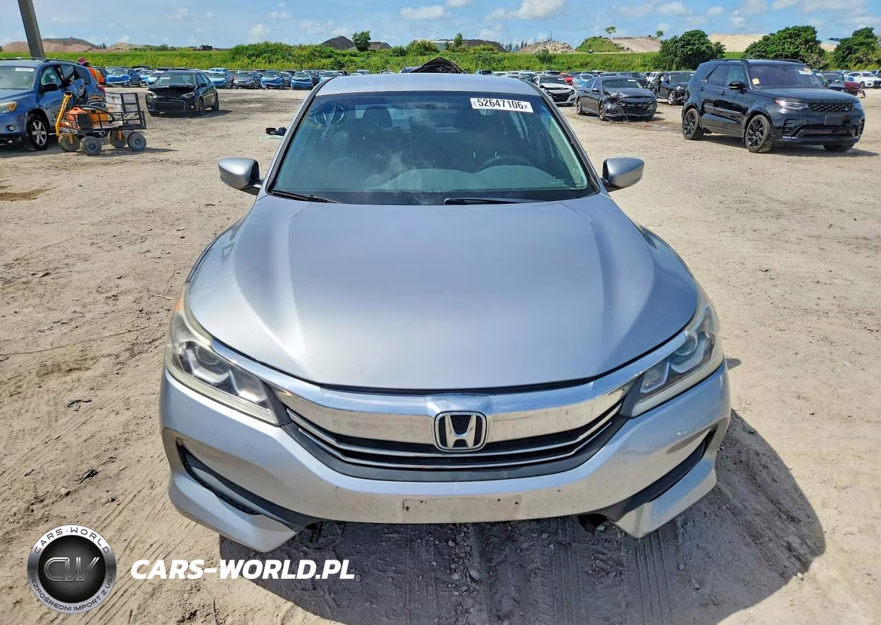 2017 Honda Accord Lx VIN:1HGCR2F34HA252275 - 5