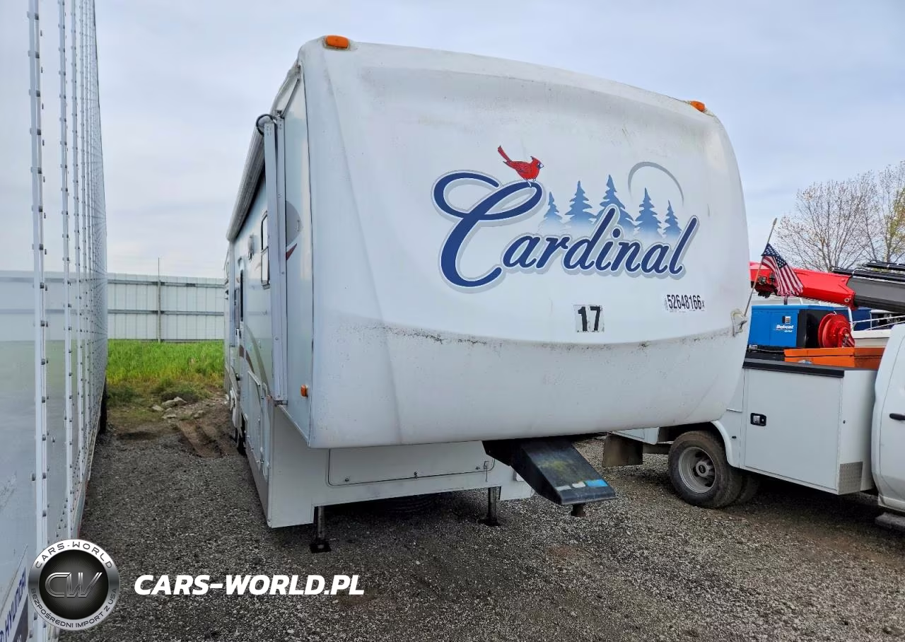 2005 Forest River Cardinal Towables