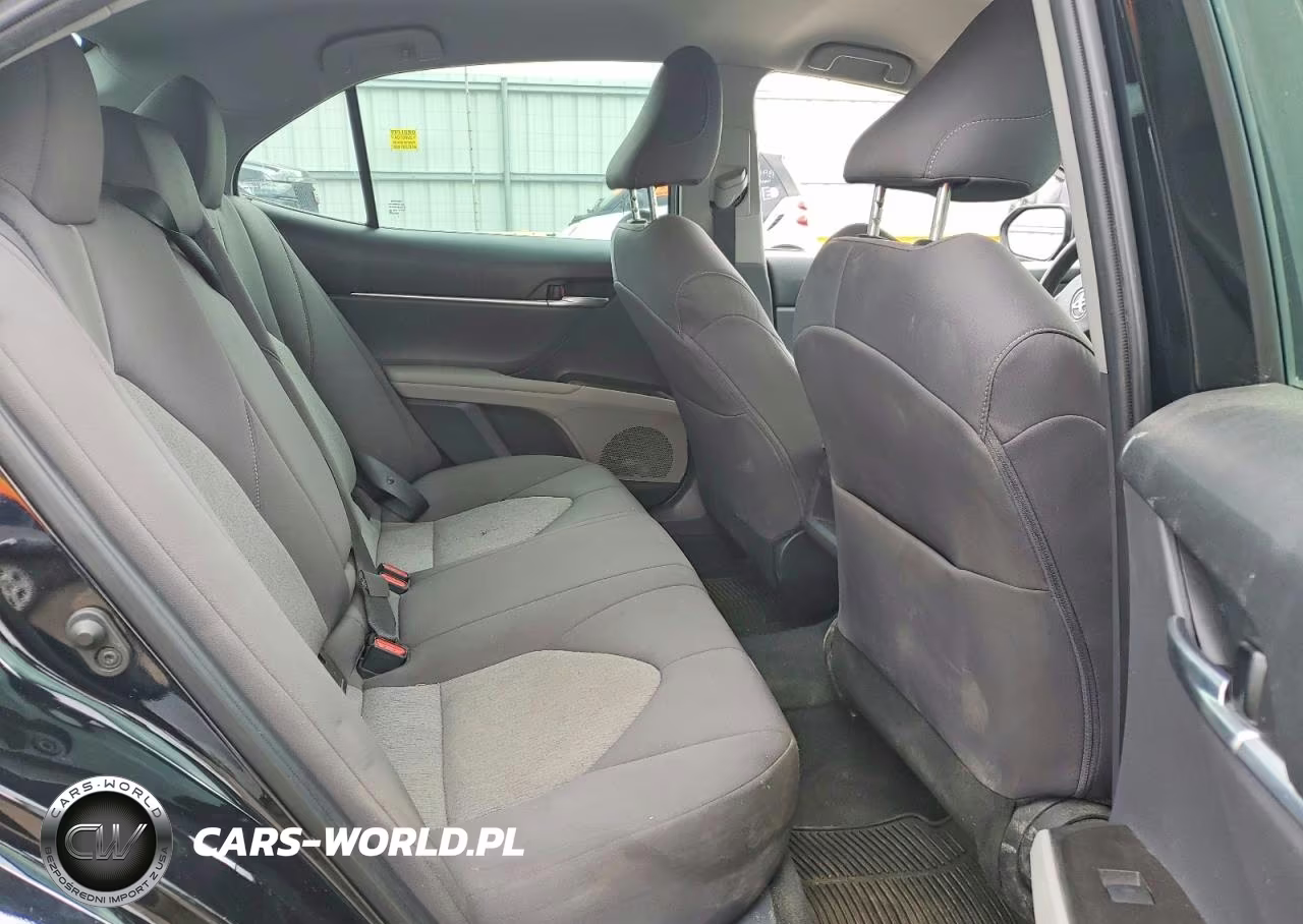 2022 Toyota Camry Le VIN:4T1C11AK0NU617927 - 10