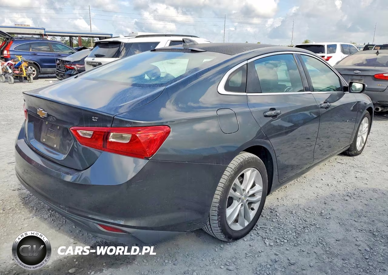 2016 Chevrolet Malibu Lt VIN:1G1ZE5ST0GF298076 - 3