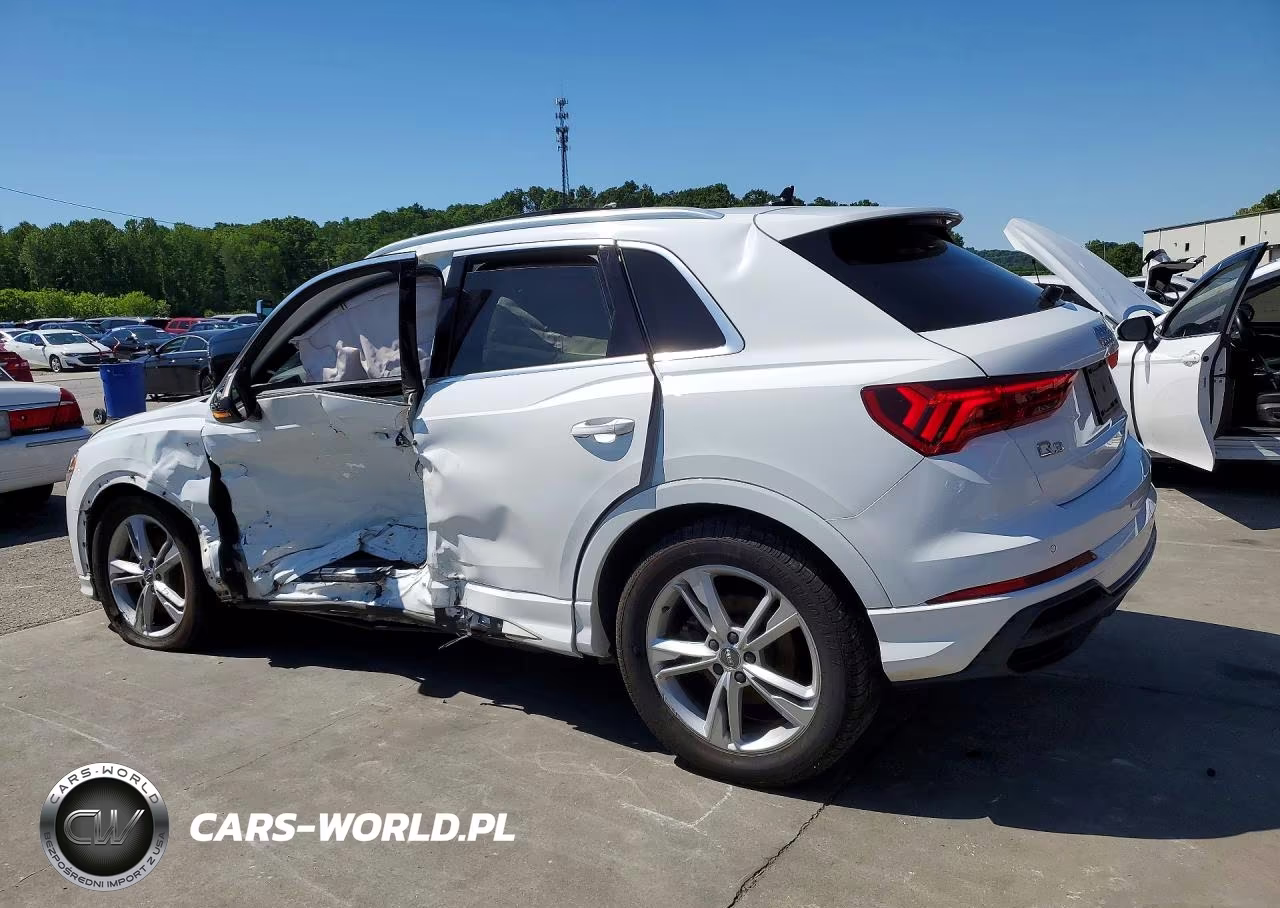 2020 Audi Q3 Premium S Line VIN:WA1DECF38L1021676 - 2