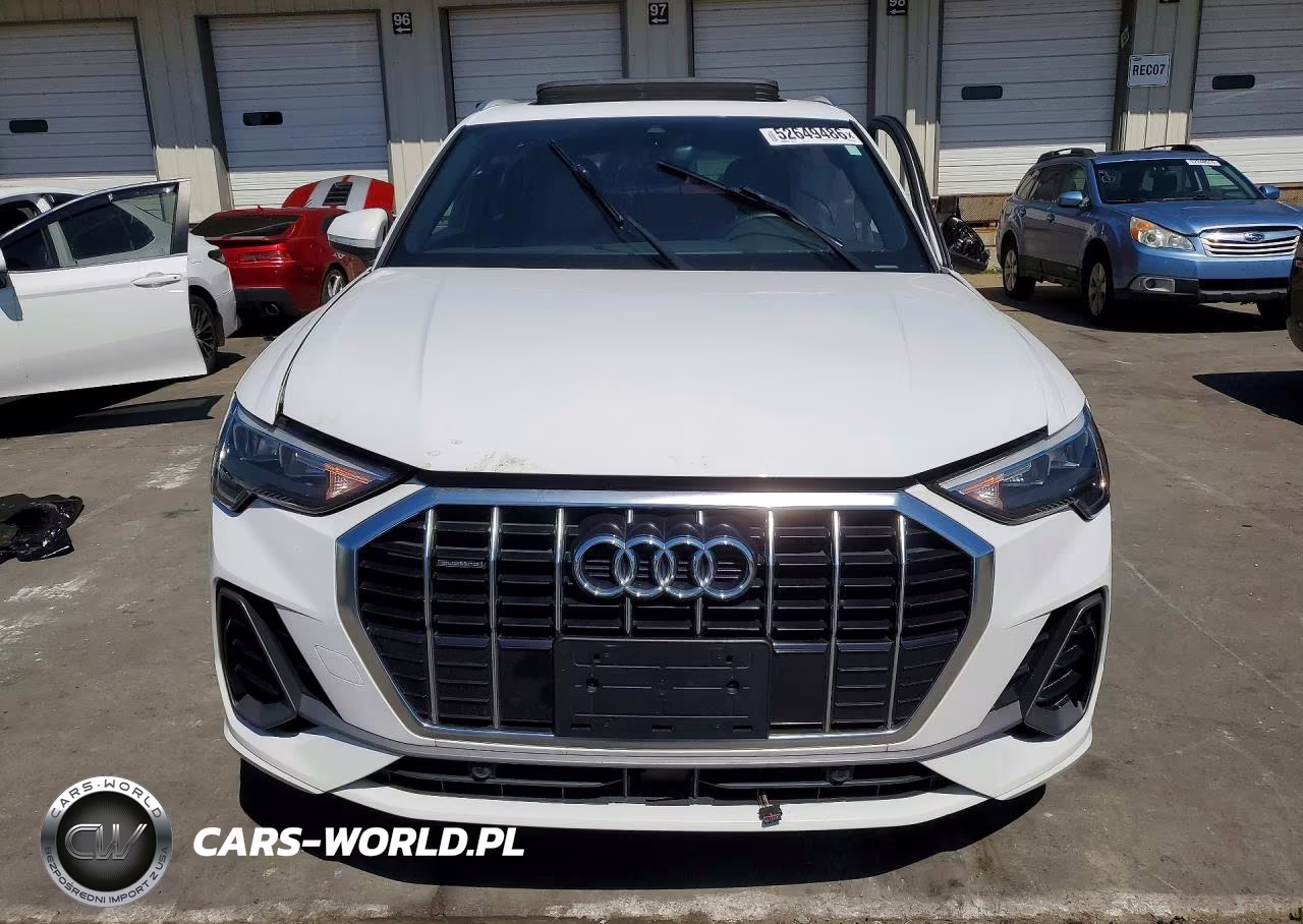 2020 Audi Q3 Premium S Line VIN:WA1DECF38L1021676 - 5