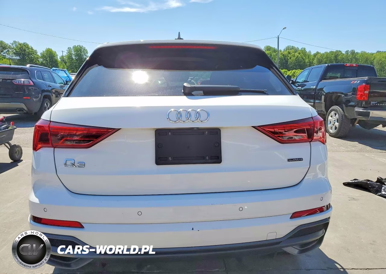 2020 Audi Q3 Premium S Line VIN:WA1DECF38L1021676 - 6